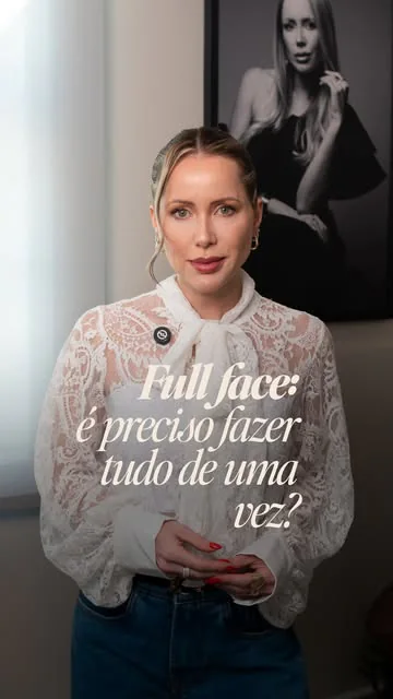 Capa do reel de 6 de outubro: a Dra. Fernanda Zim de blusa branca de renda. A imagem traz a pergunta “Full face: é preciso fazer tudo de uma vez?”.